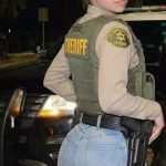 Police Officer’s Moment Goes Viral, Showing the Human Side of Law Enforcement