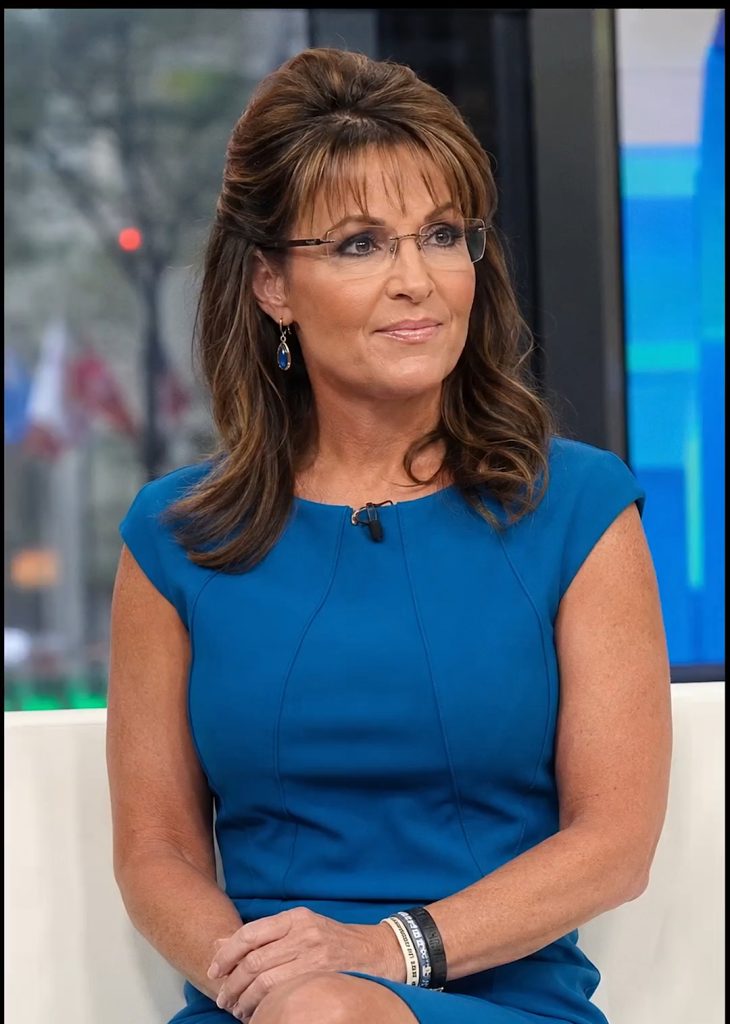 Sarah Palin’s Real Size Will Make You Look Twice: Try Not To Drool🍅
