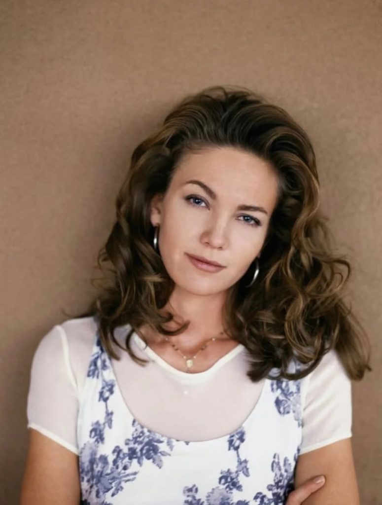 Make Sure You’re AIone Before Looking At Diana Lane’s BlKlNl Pics